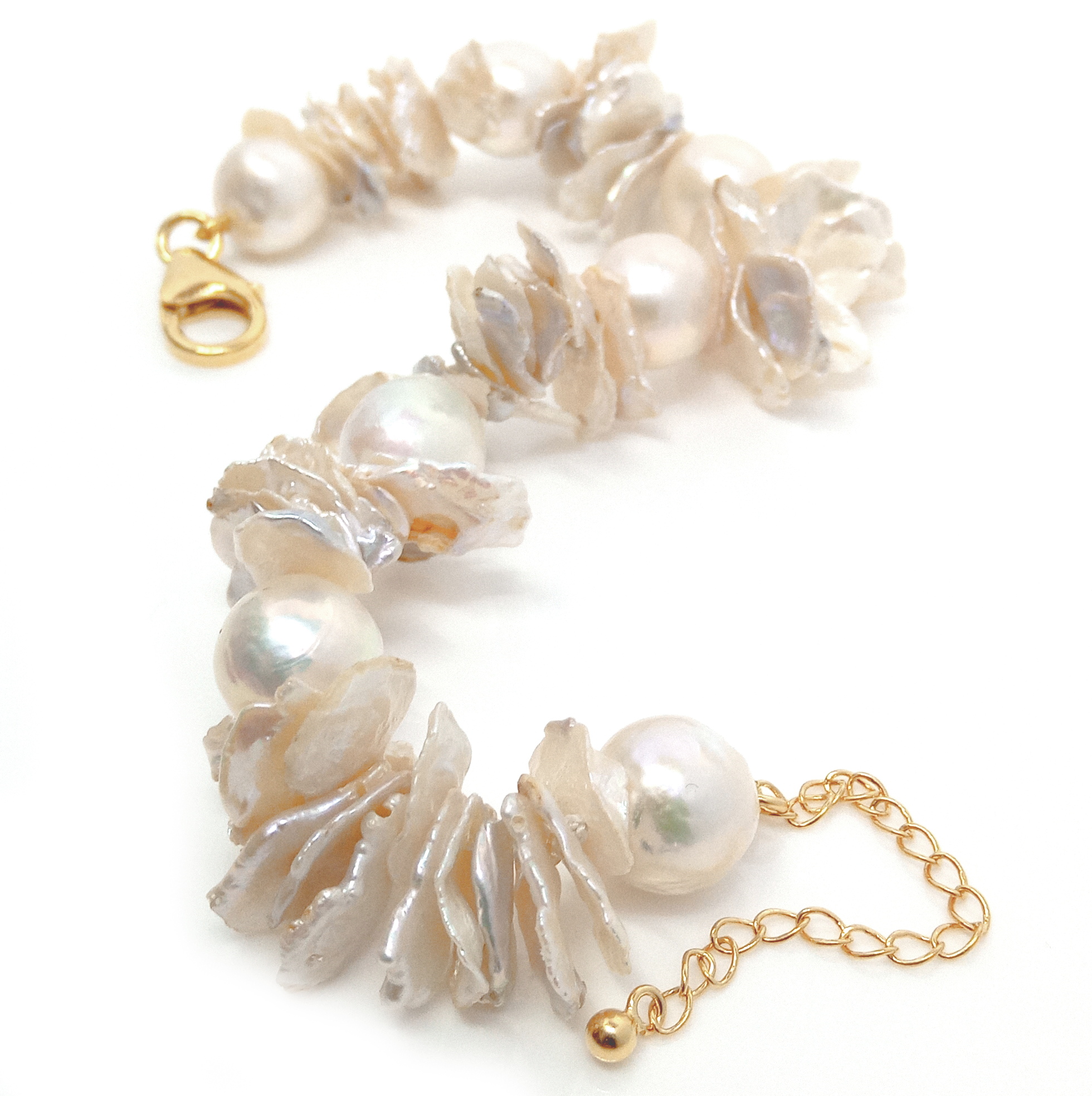 White Petal Keishi Pearls Bracelet